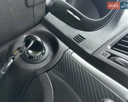 Білий Хендай Санта Фе, об'ємом двигуна 2.2 л та пробігом 183 тис. км за 13800 $, фото 84 на Automoto.ua