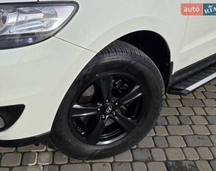 Белый Хендай Санта Фе, объемом двигателя 2.2 л и пробегом 211 тыс. км за 13850 $, фото 26 на Automoto.ua