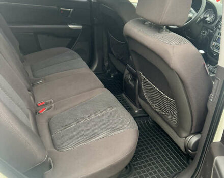 Білий Хендай Санта Фе, об'ємом двигуна 2.2 л та пробігом 178 тис. км за 13499 $, фото 19 на Automoto.ua