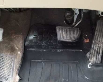 Белый Хендай Санта Фе, объемом двигателя 2.36 л и пробегом 230 тыс. км за 8600 $, фото 25 на Automoto.ua