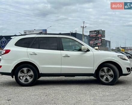 Хендай Санта Фе 2012 в Львове на Automoto.ua Белый Хендай Санта Фе, объемом двигателя 2.2 л и пробегом 218 тыс. км за 11590 $, фото 9 на Automoto.ua