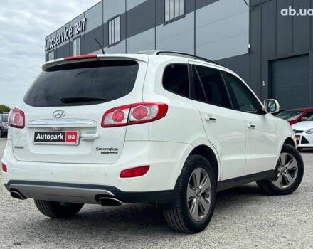 Хендай Санта Фе 2012 в Львове на Automoto.ua Белый Хендай Санта Фе, объемом двигателя 2.2 л и пробегом 218 тыс. км за 11590 $, фото 7 на Automoto.ua
