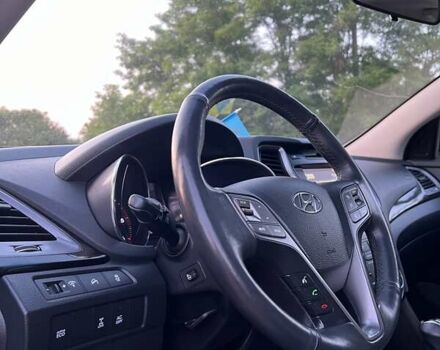 Білий Хендай Санта Фе, об'ємом двигуна 2.2 л та пробігом 190 тис. км за 17500 $, фото 8 на Automoto.ua
