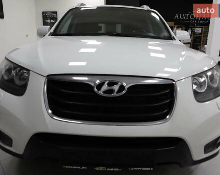 Белый Хендай Санта Фе, объемом двигателя 2.2 л и пробегом 245 тыс. км за 14900 $, фото 21 на Automoto.ua