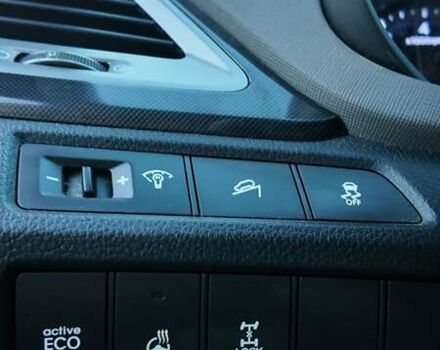 Белый Хендай Санта Фе, объемом двигателя 2.4 л и пробегом 228 тыс. км за 10900 $, фото 5 на Automoto.ua