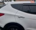 Білий Хендай Санта Фе, об'ємом двигуна 2 л та пробігом 191 тис. км за 12000 $, фото 5 на Automoto.ua