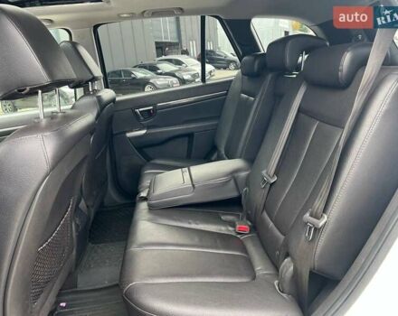 Хендай Санта Фе 2012 в Львове на Automoto.ua Белый Хендай Санта Фе, объемом двигателя 2.2 л и пробегом 218 тыс. км за 11590 $, фото 36 на Automoto.ua