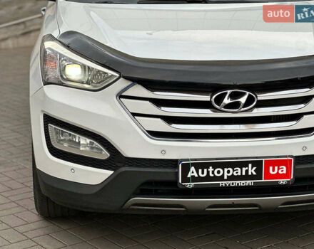 Білий Хендай Санта Фе, об'ємом двигуна 2 л та пробігом 209 тис. км за 14980 $, фото 2 на Automoto.ua
