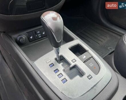 Хендай Санта Фе 2012 в Львове на Automoto.ua Белый Хендай Санта Фе, объемом двигателя 2.2 л и пробегом 218 тыс. км за 11590 $, фото 30 на Automoto.ua