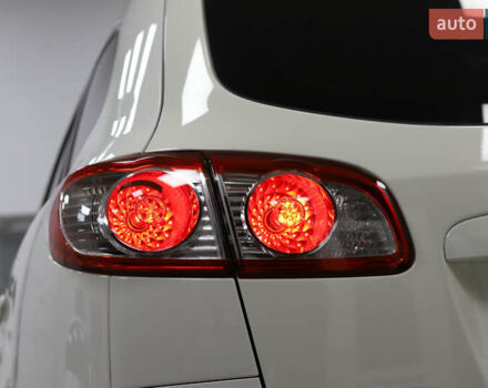 Белый Хендай Санта Фе, объемом двигателя 2.2 л и пробегом 245 тыс. км за 14900 $, фото 40 на Automoto.ua