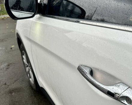 Белый Хендай Санта Фе, объемом двигателя 2.2 л и пробегом 120 тыс. км за 16500 $, фото 9 на Automoto.ua