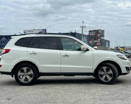 Хендай Санта Фе 2012 в Львове на Automoto.ua Белый Хендай Санта Фе, объемом двигателя 2.2 л и пробегом 218 тыс. км за 11590 $, фото 9 на Automoto.ua