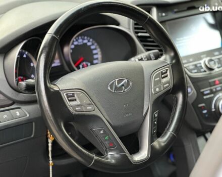 Білий Хендай Санта Фе, об'ємом двигуна 2 л та пробігом 209 тис. км за 14980 $, фото 20 на Automoto.ua