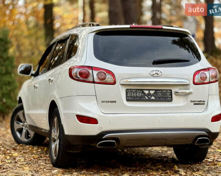 Белый Хендай Санта Фе, объемом двигателя 2.2 л и пробегом 218 тыс. км за 12450 $, фото 26 на Automoto.ua
