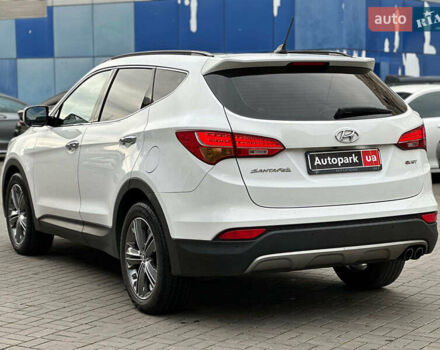 Білий Хендай Санта Фе, об'ємом двигуна 2 л та пробігом 209 тис. км за 14980 $, фото 8 на Automoto.ua