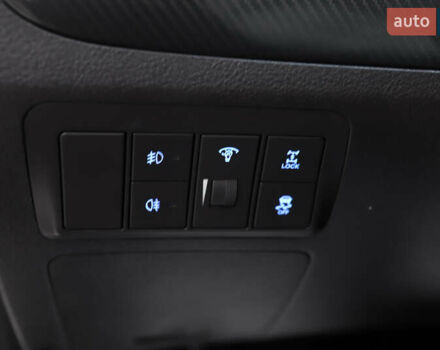 Белый Хендай Санта Фе, объемом двигателя 2.2 л и пробегом 245 тыс. км за 14900 $, фото 89 на Automoto.ua