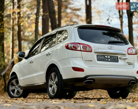 Белый Хендай Санта Фе, объемом двигателя 2.2 л и пробегом 218 тыс. км за 12450 $, фото 28 на Automoto.ua