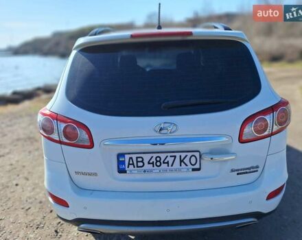 Хендай Санта Фе 2012 в Белгород-Днестровском на Automoto.ua Белый Хендай Санта Фе, объемом двигателя 2.2 л и пробегом 110 тыс. км за 15599 $, фото 13 на Automoto.ua