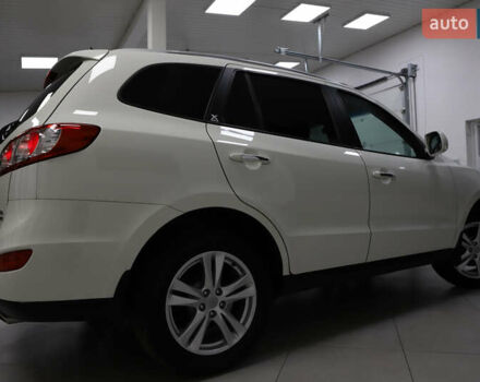 Белый Хендай Санта Фе, объемом двигателя 2.2 л и пробегом 245 тыс. км за 14900 $, фото 45 на Automoto.ua