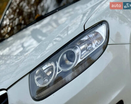 Белый Хендай Санта Фе, объемом двигателя 2.2 л и пробегом 218 тыс. км за 12450 $, фото 11 на Automoto.ua