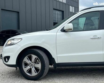 Хендай Санта Фе 2012 в Львове на Automoto.ua Белый Хендай Санта Фе, объемом двигателя 2.2 л и пробегом 218 тыс. км за 11590 $, фото 3 на Automoto.ua