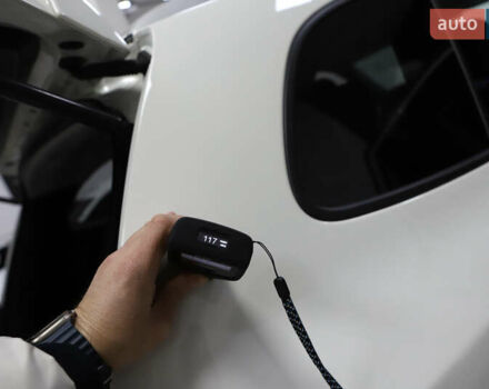 Белый Хендай Санта Фе, объемом двигателя 2.2 л и пробегом 245 тыс. км за 14900 $, фото 101 на Automoto.ua