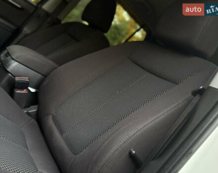 Белый Хендай Санта Фе, объемом двигателя 2.2 л и пробегом 218 тыс. км за 12450 $, фото 33 на Automoto.ua