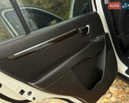 Белый Хендай Санта Фе, объемом двигателя 2.2 л и пробегом 218 тыс. км за 12450 $, фото 48 на Automoto.ua