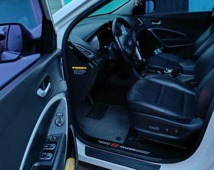 Белый Хендай Санта Фе, объемом двигателя 2 л и пробегом 255 тыс. км за 16000 $, фото 17 на Automoto.ua