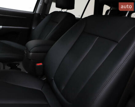 Белый Хендай Санта Фе, объемом двигателя 2.2 л и пробегом 245 тыс. км за 14900 $, фото 54 на Automoto.ua