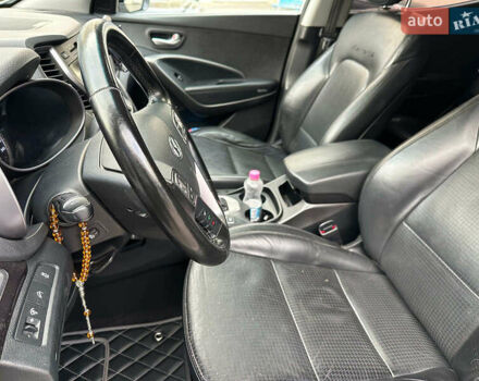 Білий Хендай Санта Фе, об'ємом двигуна 2 л та пробігом 209 тис. км за 14980 $, фото 19 на Automoto.ua