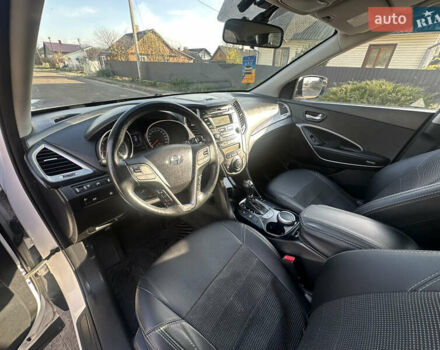 Белый Хендай Санта Фе, объемом двигателя 2.2 л и пробегом 123 тыс. км за 17300 $, фото 56 на Automoto.ua