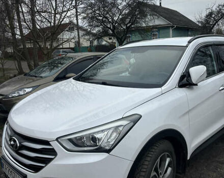 Белый Хендай Санта Фе, объемом двигателя 2.36 л и пробегом 193 тыс. км за 16800 $, фото 3 на Automoto.ua