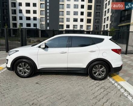 Білий Хендай Санта Фе, об'ємом двигуна 2.36 л та пробігом 249 тис. км за 14950 $, фото 4 на Automoto.ua