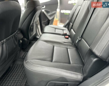 Білий Хендай Санта Фе, об'ємом двигуна 2.2 л та пробігом 124 тис. км за 18700 $, фото 60 на Automoto.ua