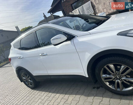 Белый Хендай Санта Фе, объемом двигателя 2.2 л и пробегом 206 тыс. км за 16000 $, фото 13 на Automoto.ua