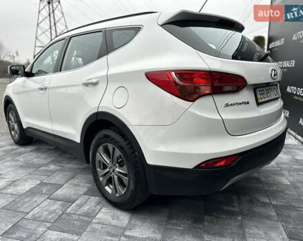 Білий Хендай Санта Фе, об'ємом двигуна 2.2 л та пробігом 124 тис. км за 18700 $, фото 11 на Automoto.ua