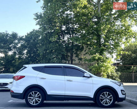 Білий Хендай Санта Фе, об'ємом двигуна 2 л та пробігом 223 тис. км за 17900 $, фото 4 на Automoto.ua