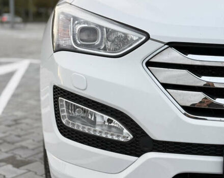 Белый Хендай Санта Фе, объемом двигателя 2.2 л и пробегом 184 тыс. км за 17399 $, фото 12 на Automoto.ua