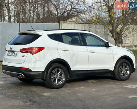 Белый Хендай Санта Фе, объемом двигателя 2.2 л и пробегом 123 тыс. км за 17300 $, фото 5 на Automoto.ua
