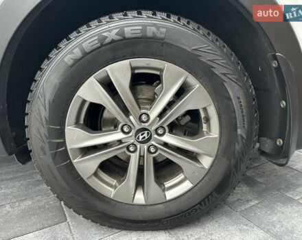 Білий Хендай Санта Фе, об'ємом двигуна 2.2 л та пробігом 124 тис. км за 18700 $, фото 85 на Automoto.ua