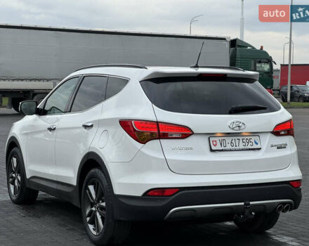 Білий Хендай Санта Фе, об'ємом двигуна 2.2 л та пробігом 185 тис. км за 17800 $, фото 8 на Automoto.ua