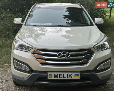 Белый Хендай Санта Фе, объемом двигателя 2.2 л и пробегом 235 тыс. км за 14622 $, фото 11 на Automoto.ua