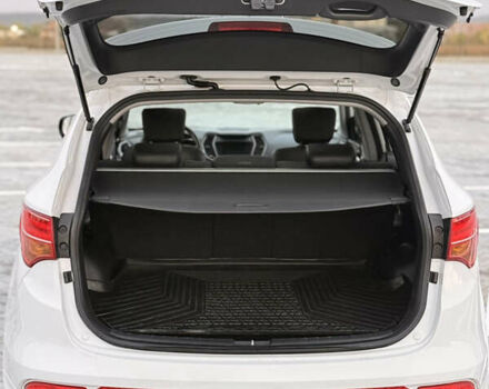 Белый Хендай Санта Фе, объемом двигателя 2.2 л и пробегом 184 тыс. км за 17399 $, фото 18 на Automoto.ua