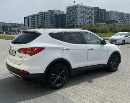 Белый Хендай Санта Фе, объемом двигателя 2.2 л и пробегом 214 тыс. км за 23000 $, фото 6 на Automoto.ua