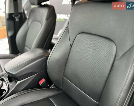 Білий Хендай Санта Фе, об'ємом двигуна 2.2 л та пробігом 124 тис. км за 18700 $, фото 51 на Automoto.ua