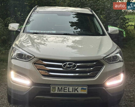 Белый Хендай Санта Фе, объемом двигателя 2.2 л и пробегом 235 тыс. км за 14622 $, фото 34 на Automoto.ua