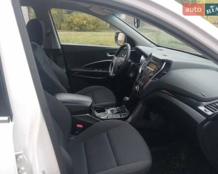 Белый Хендай Санта Фе, объемом двигателя 2.2 л и пробегом 124 тыс. км за 16500 $, фото 23 на Automoto.ua