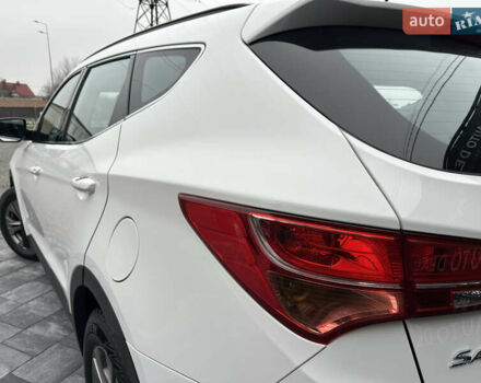 Білий Хендай Санта Фе, об'ємом двигуна 2.2 л та пробігом 124 тис. км за 18700 $, фото 44 на Automoto.ua