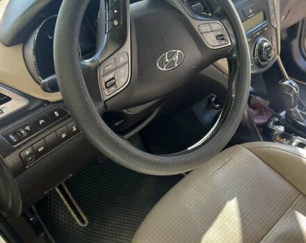 Белый Хендай Санта Фе, объемом двигателя 2.2 л и пробегом 306 тыс. км за 14500 $, фото 20 на Automoto.ua